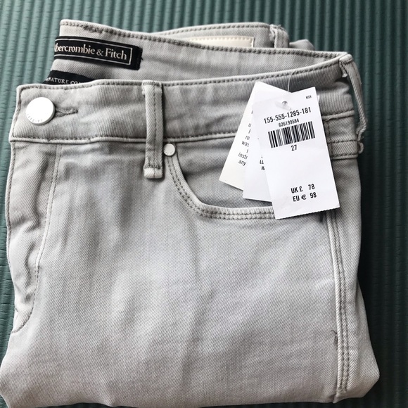 Brand new abercrombie and fitch Jeans - Picture 4 of 5